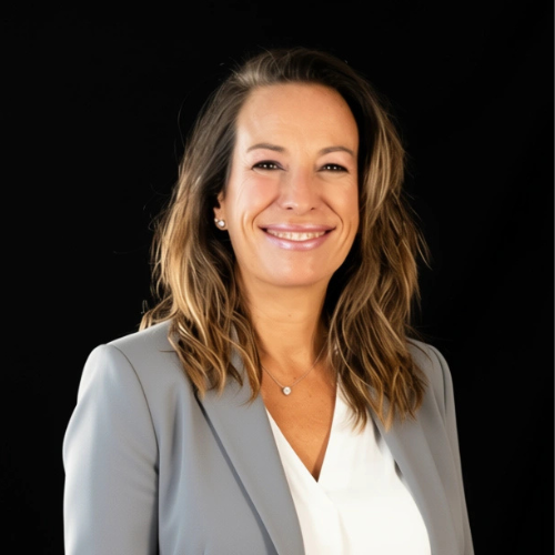 macarena tesorera